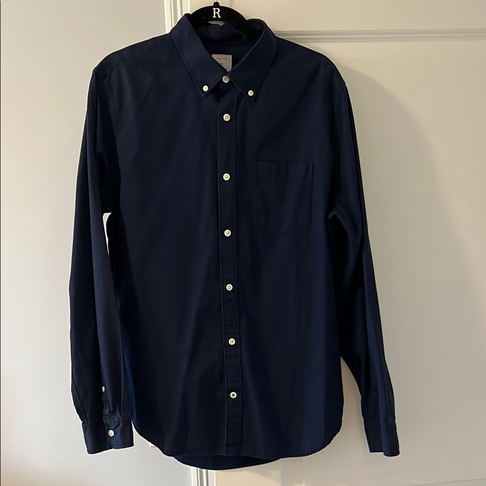 Men's Navy Blue Button-Down Shirt